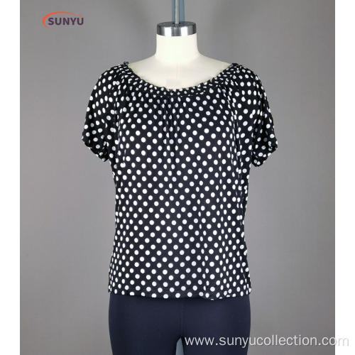 ladie's dot pattern print t-shirt